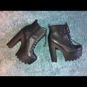 SODA platform boots